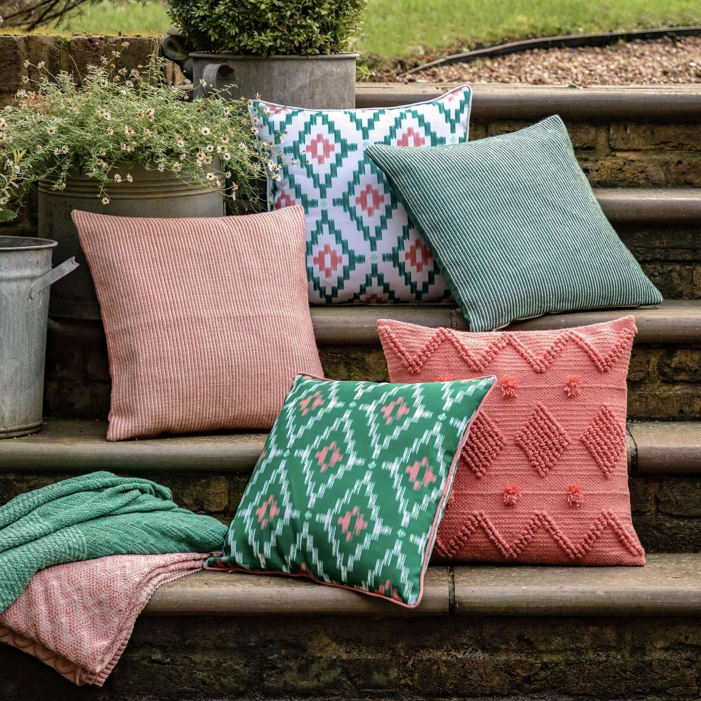 Aroha Green Geo Printed Cushion