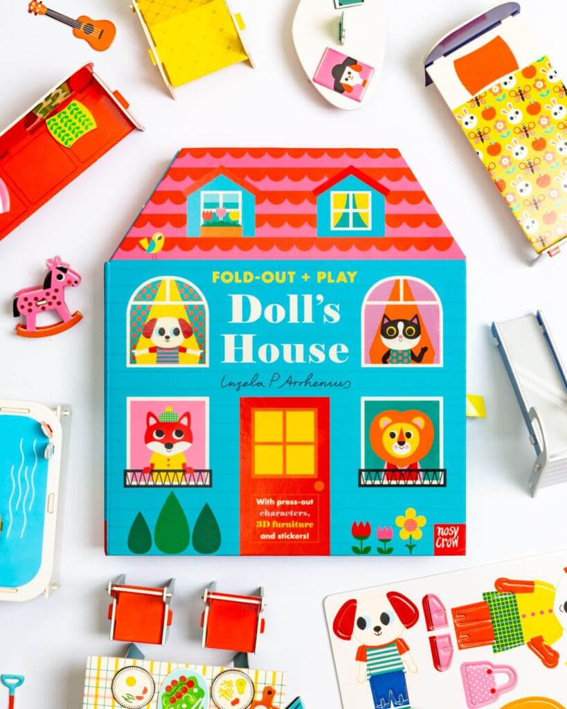 Fold Out & Play Dolls House Book