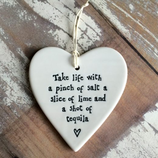 Porcelain Round Heart - Pinch Of Salt
