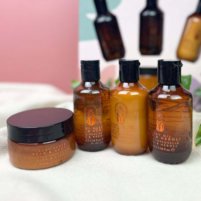 Beauty Travel Essentials Gift Set