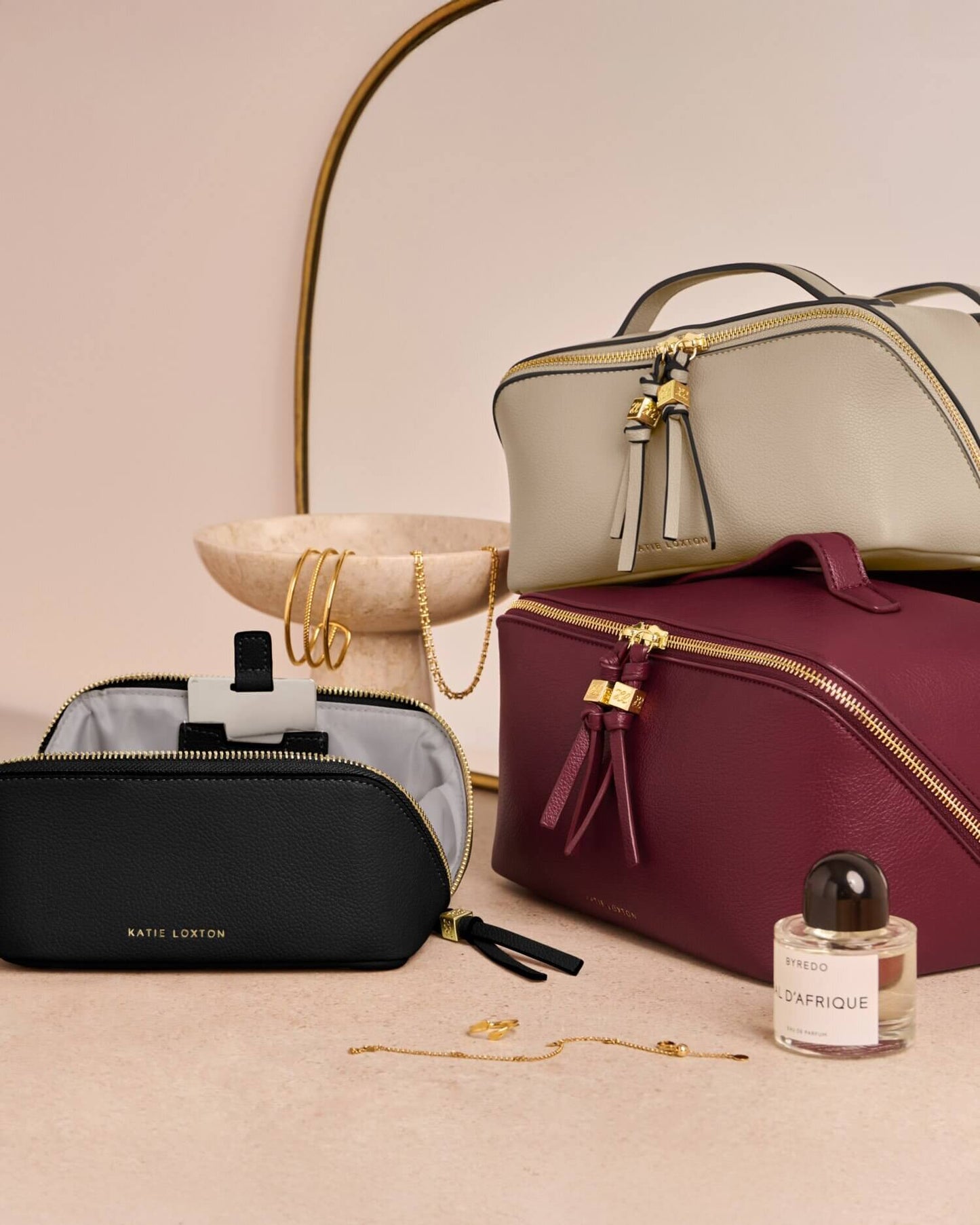 Soho Medium Makeup & Wash Bag Light Taupe